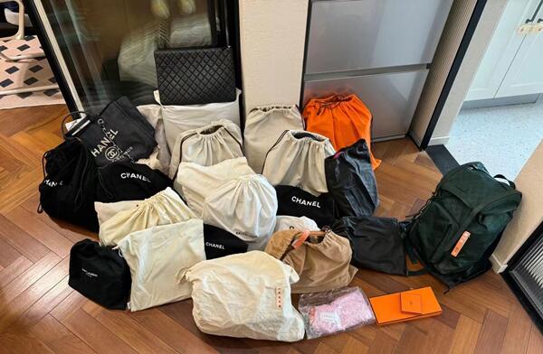 南涧县回收奢侈品衣服.jpg